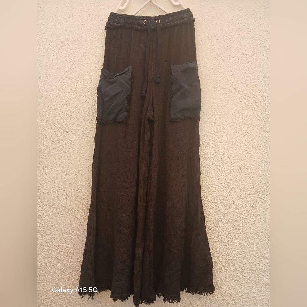 Elegant Brown Maxi Skirt with Pockets